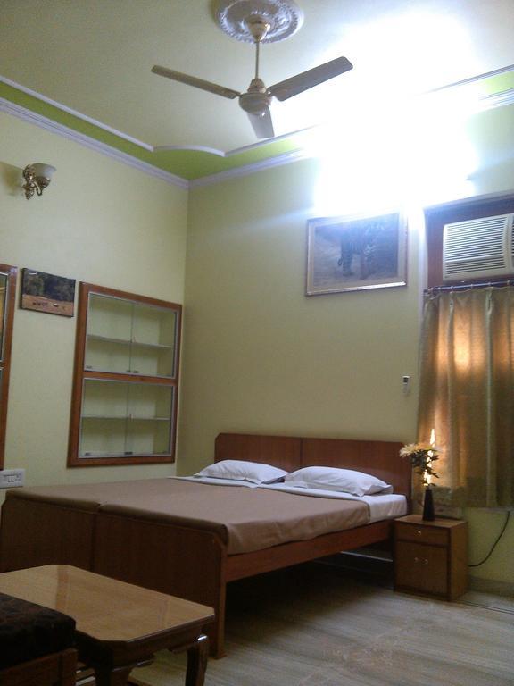 סוואי מדופור Ranthambhore Tiger Home חדר תמונה